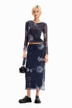 Load image into Gallery viewer, Tulle newspaper midi skirt
