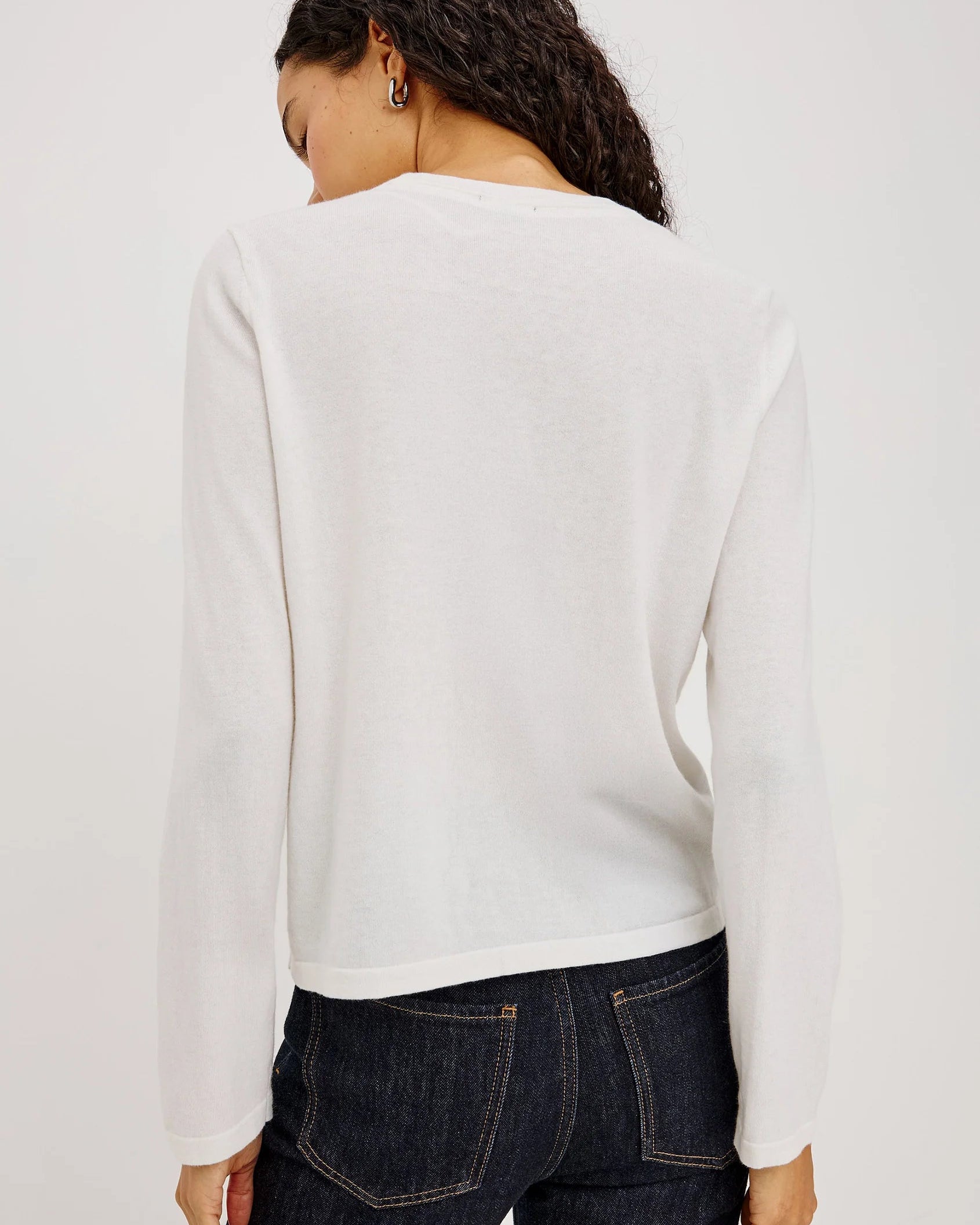 basic long sleeve white tee