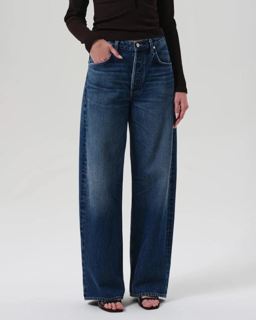 Citizens of Humanity Ayla Baggy blue denim jeans with a wide barrel look