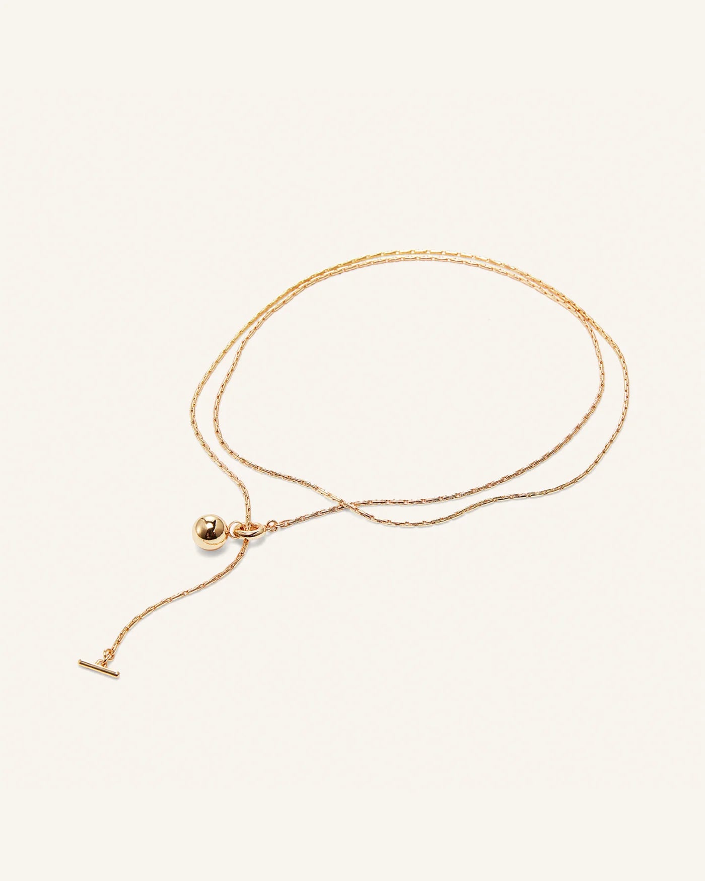 long chain necklace in gold