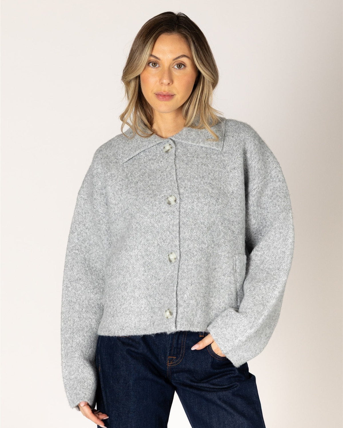 grey knit short jacket