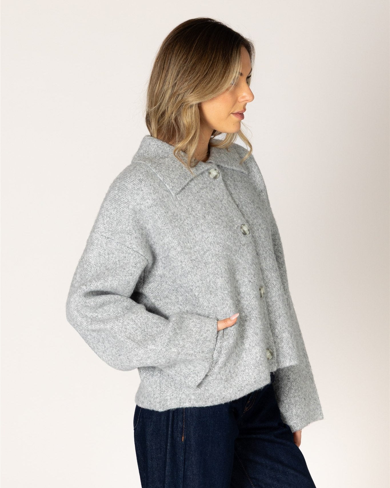grey knit short jacket