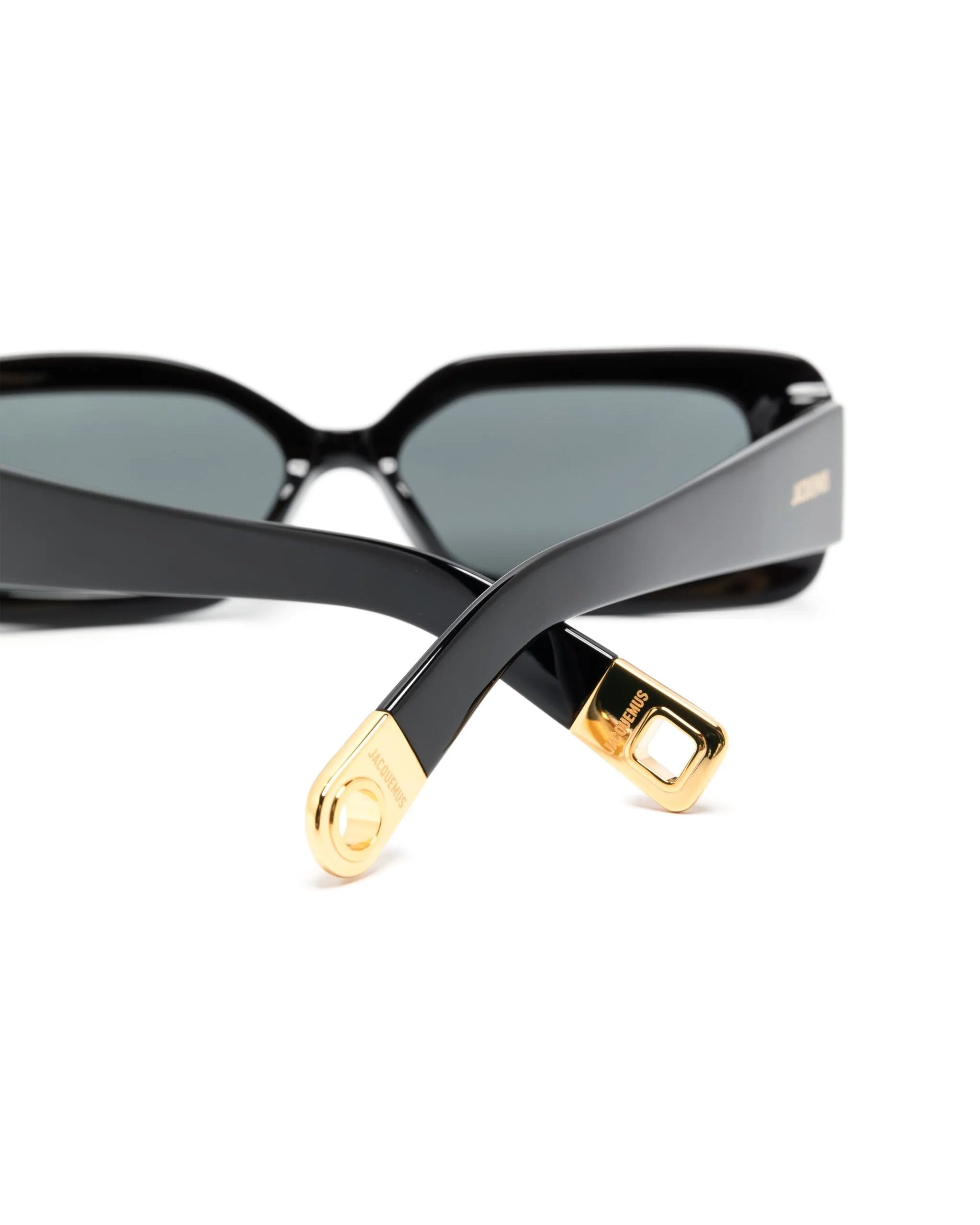 Jaquemus Rond Carre Sunglasses in Black with gold detail
