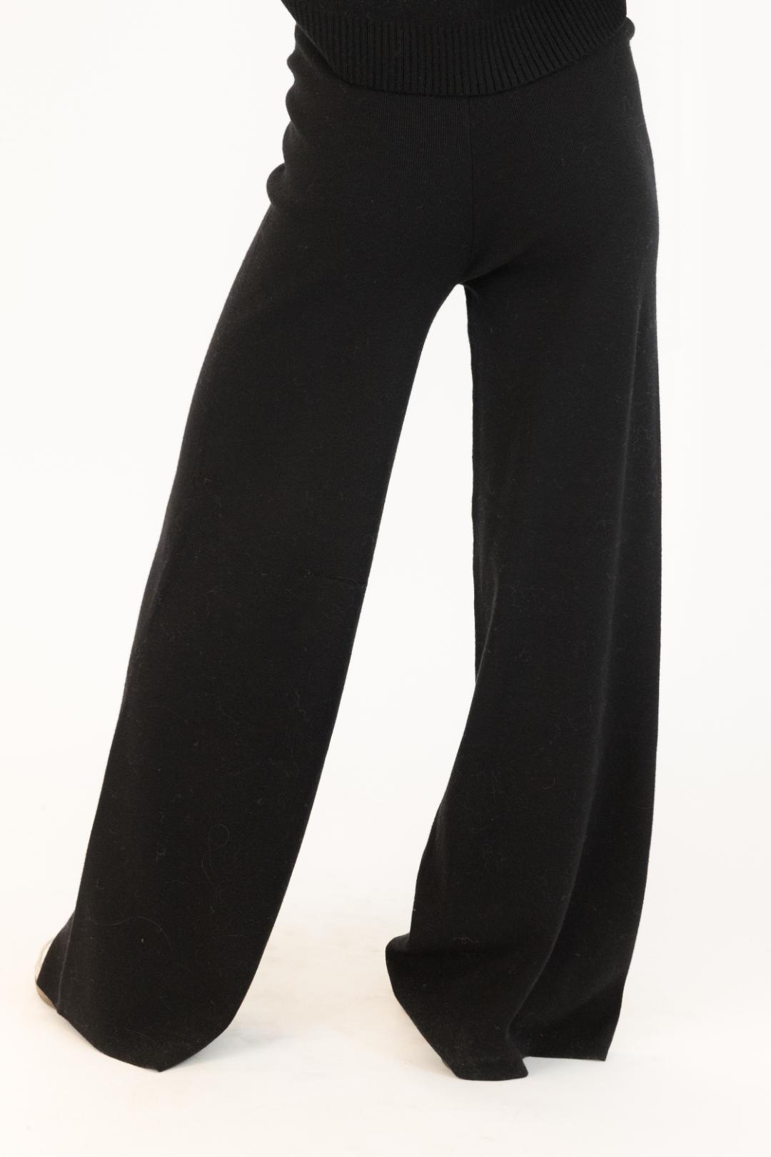 back view of black knit wide leg pant