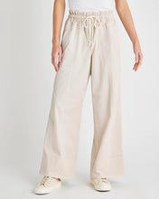 Load image into Gallery viewer, Annika Wide Leg Pant
