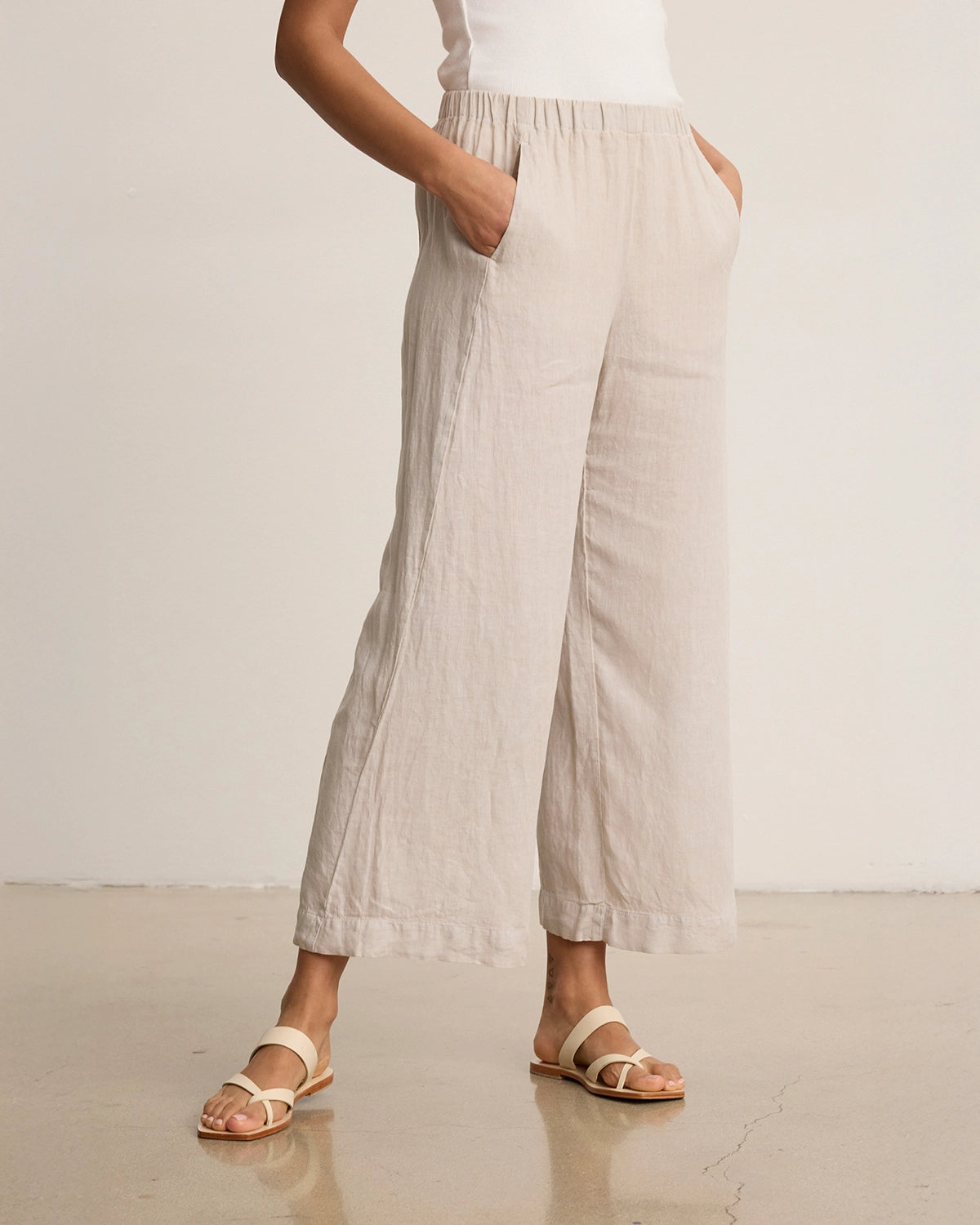 Lightweight 100% Linen Pants with elastic waist by Velvet
