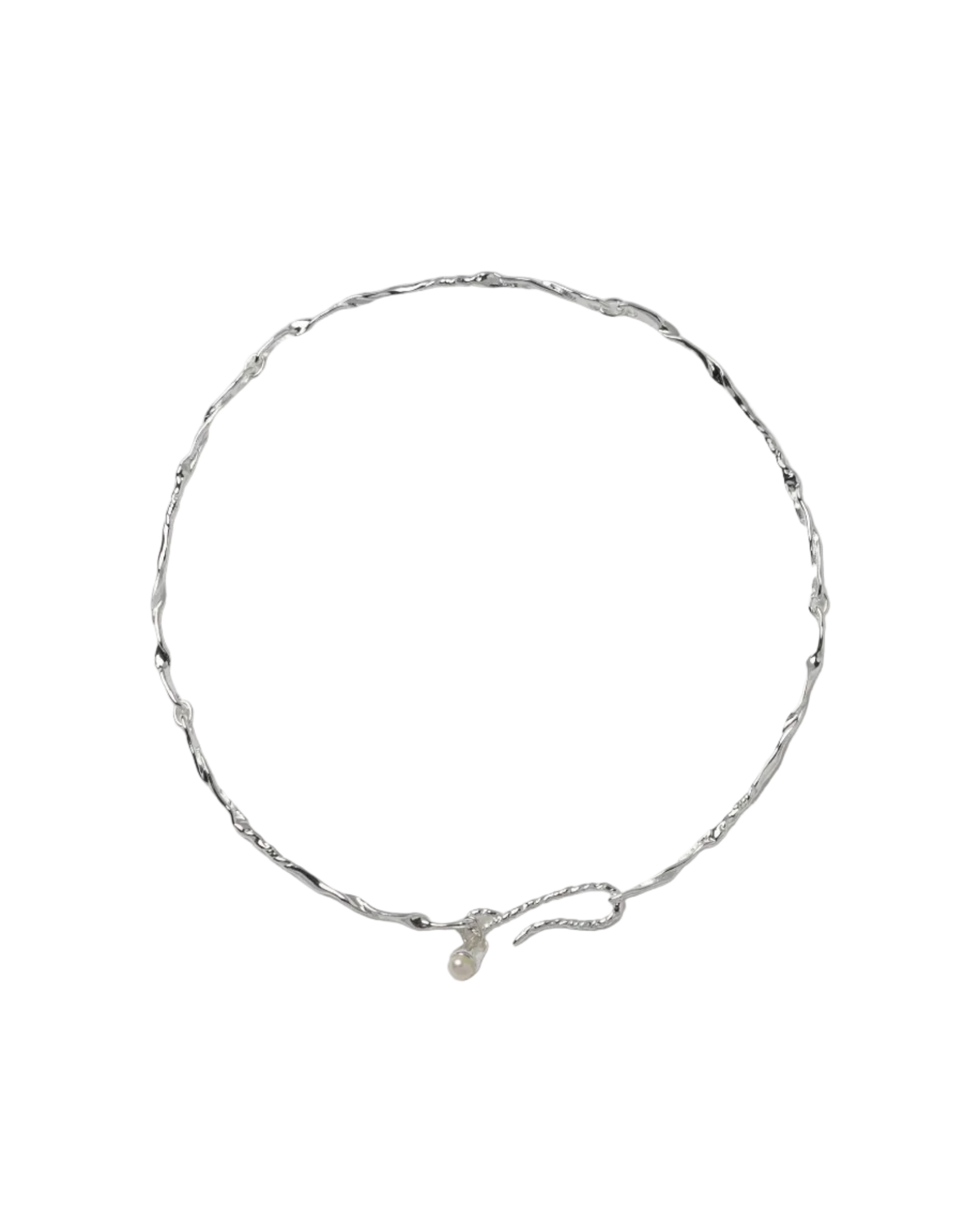 silver collar necklace with pearl drop pendant