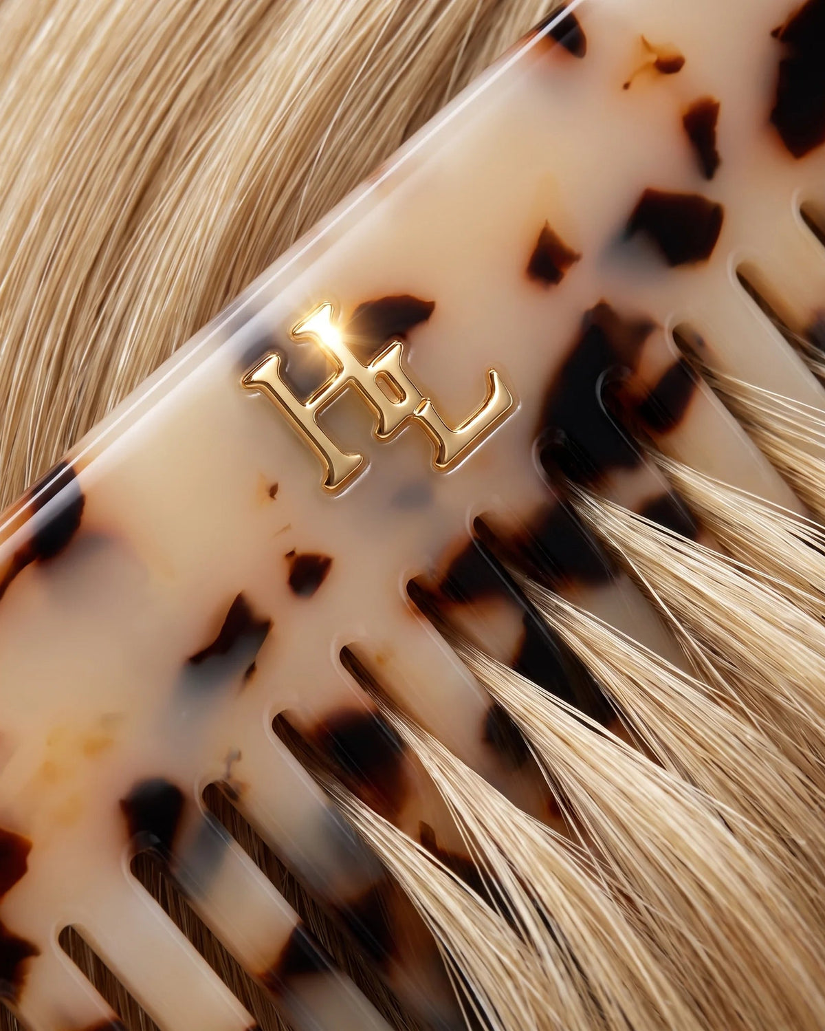 tortoise shell detangling comb
