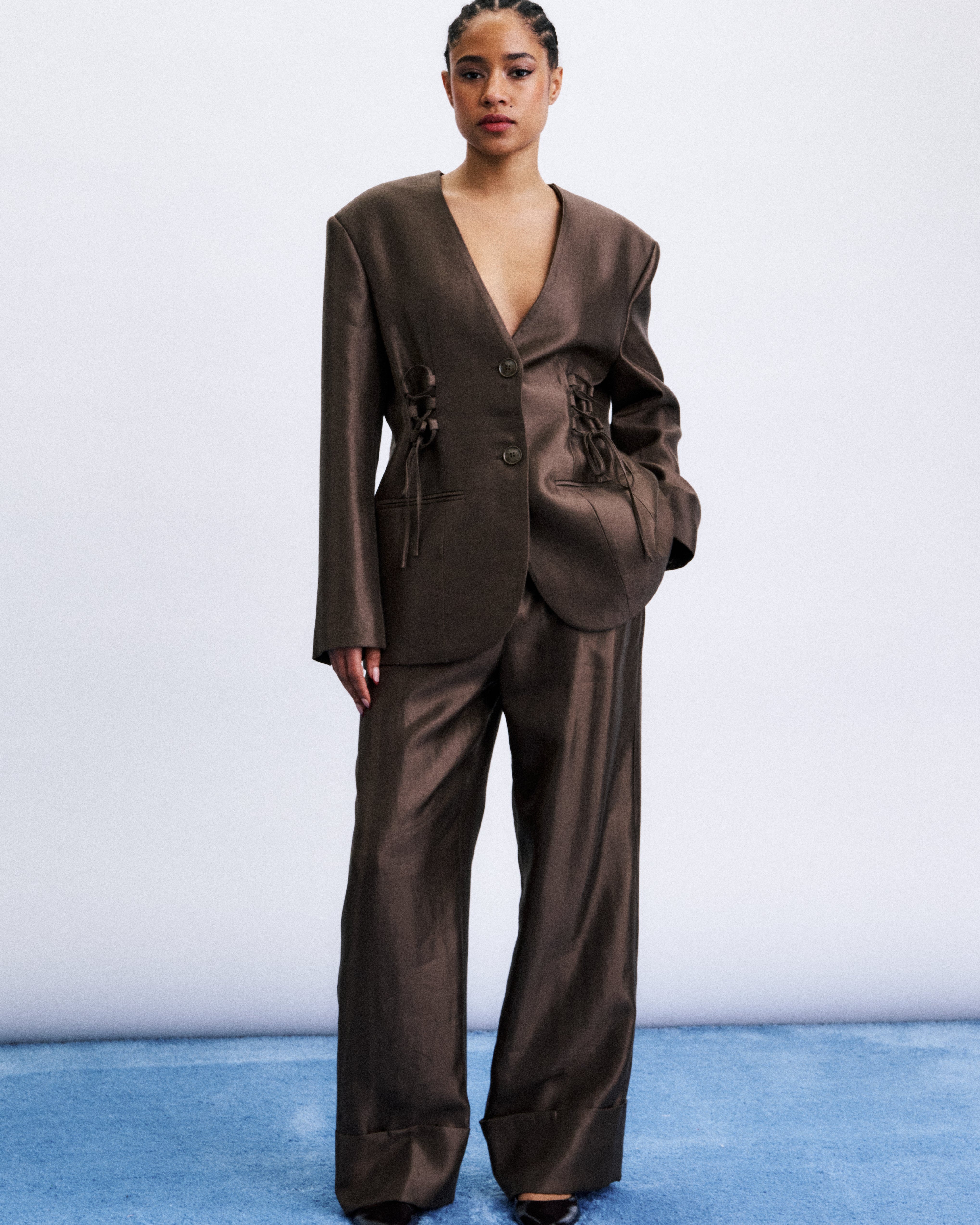 wide leg tailored pant in brown