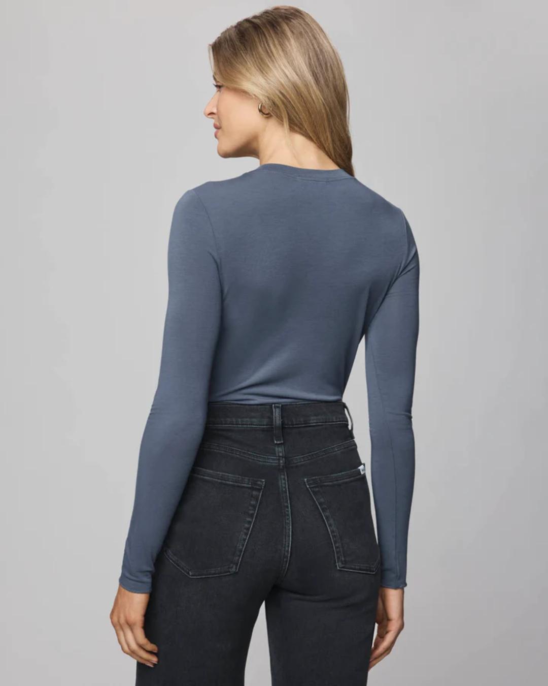 long sleeve tee in navy