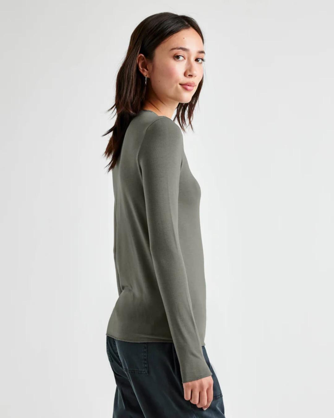 longsleeve shirt in green