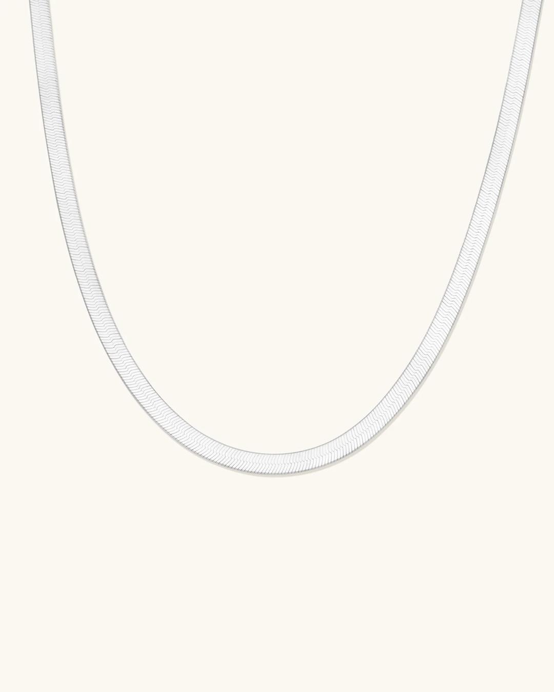 statement herringbone necklace in silver