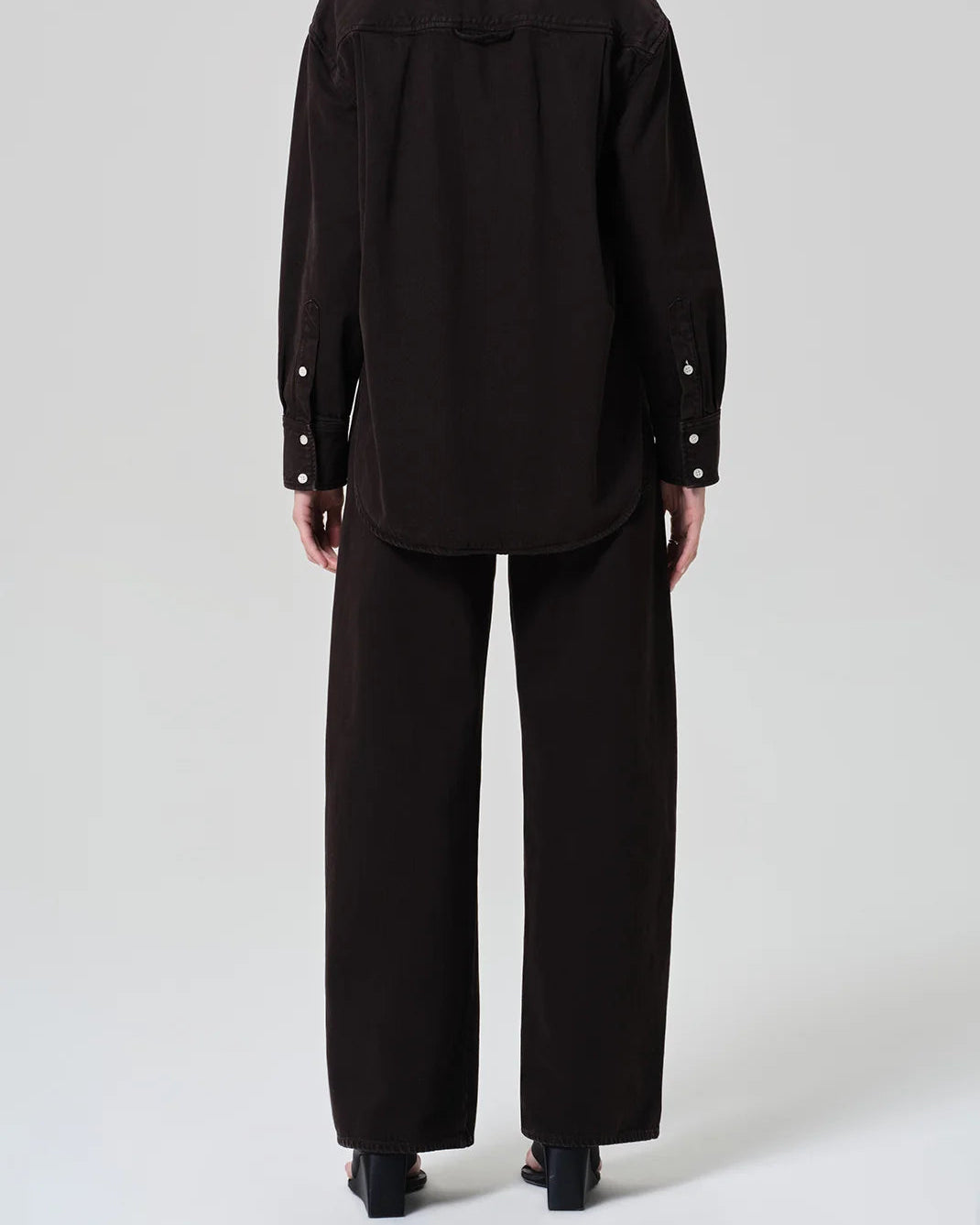 wide leg drown pant with brown drawstring