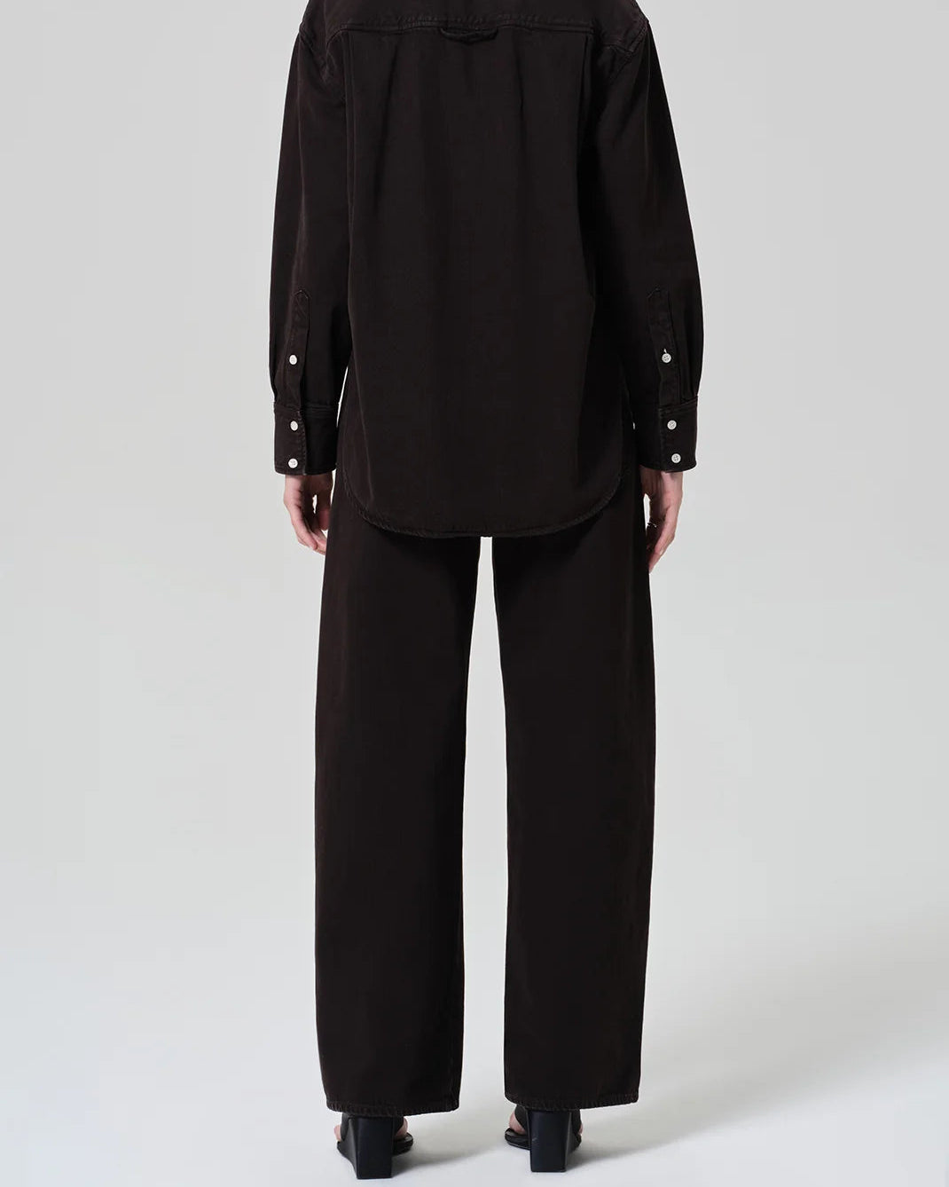 wide leg drown pant with brown drawstring
