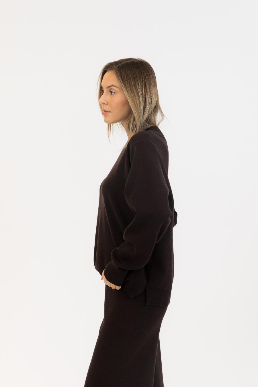 brown pullover sweater