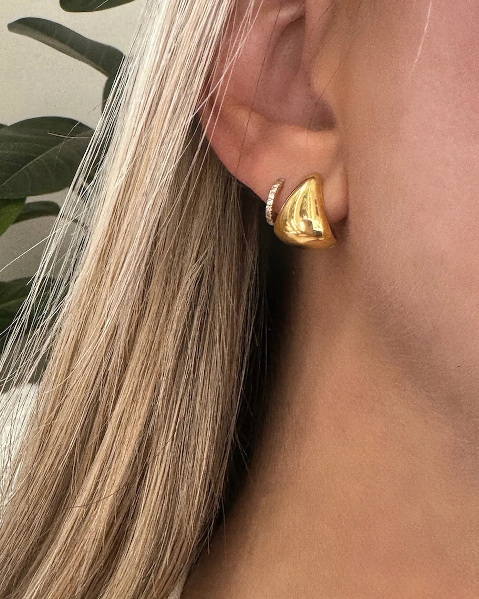 gold pear shaped claw hoops