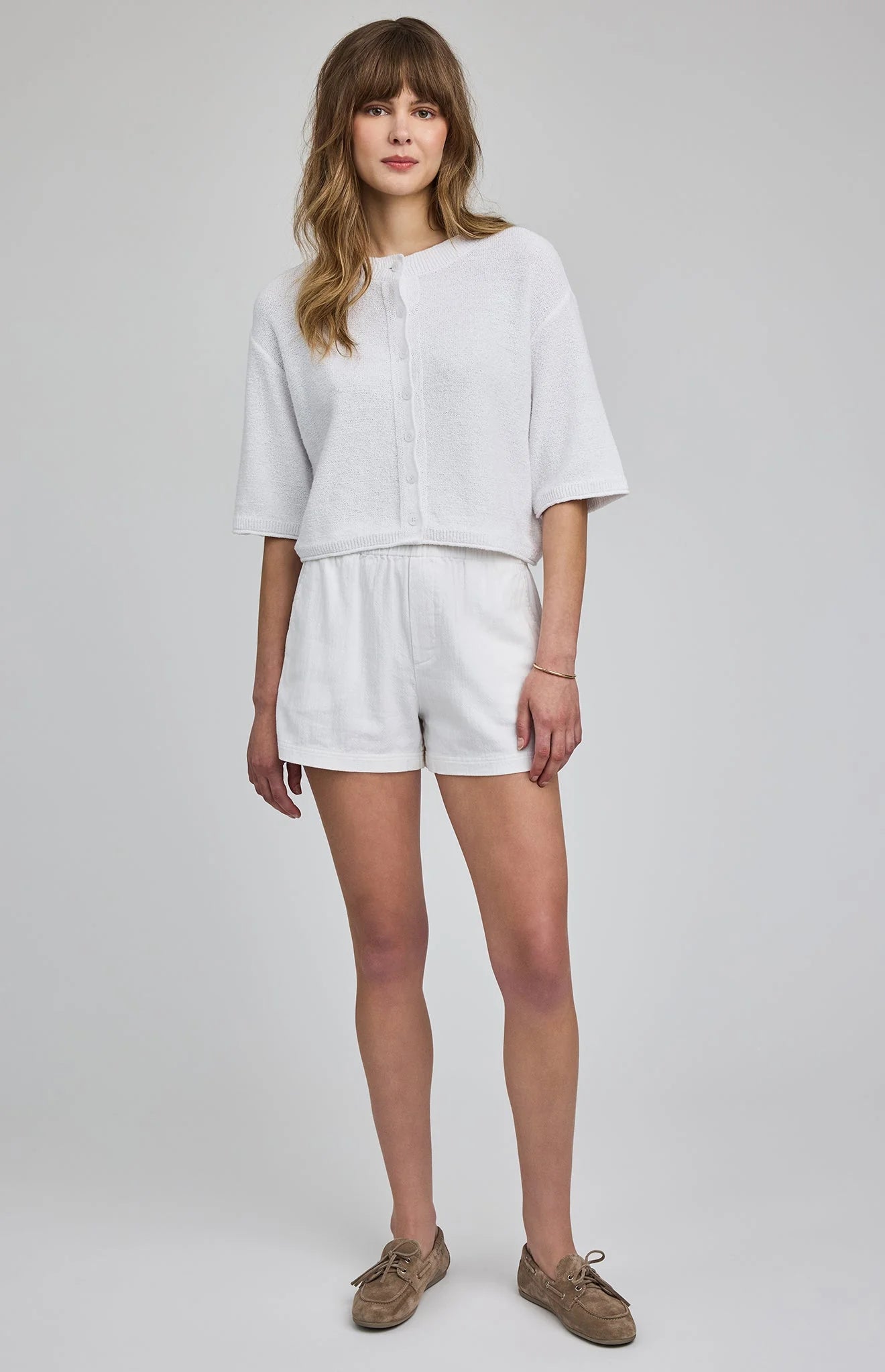 white linen shorts