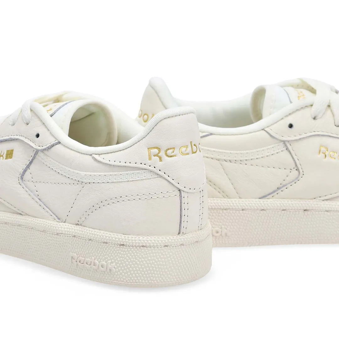 white sneaker with white laces