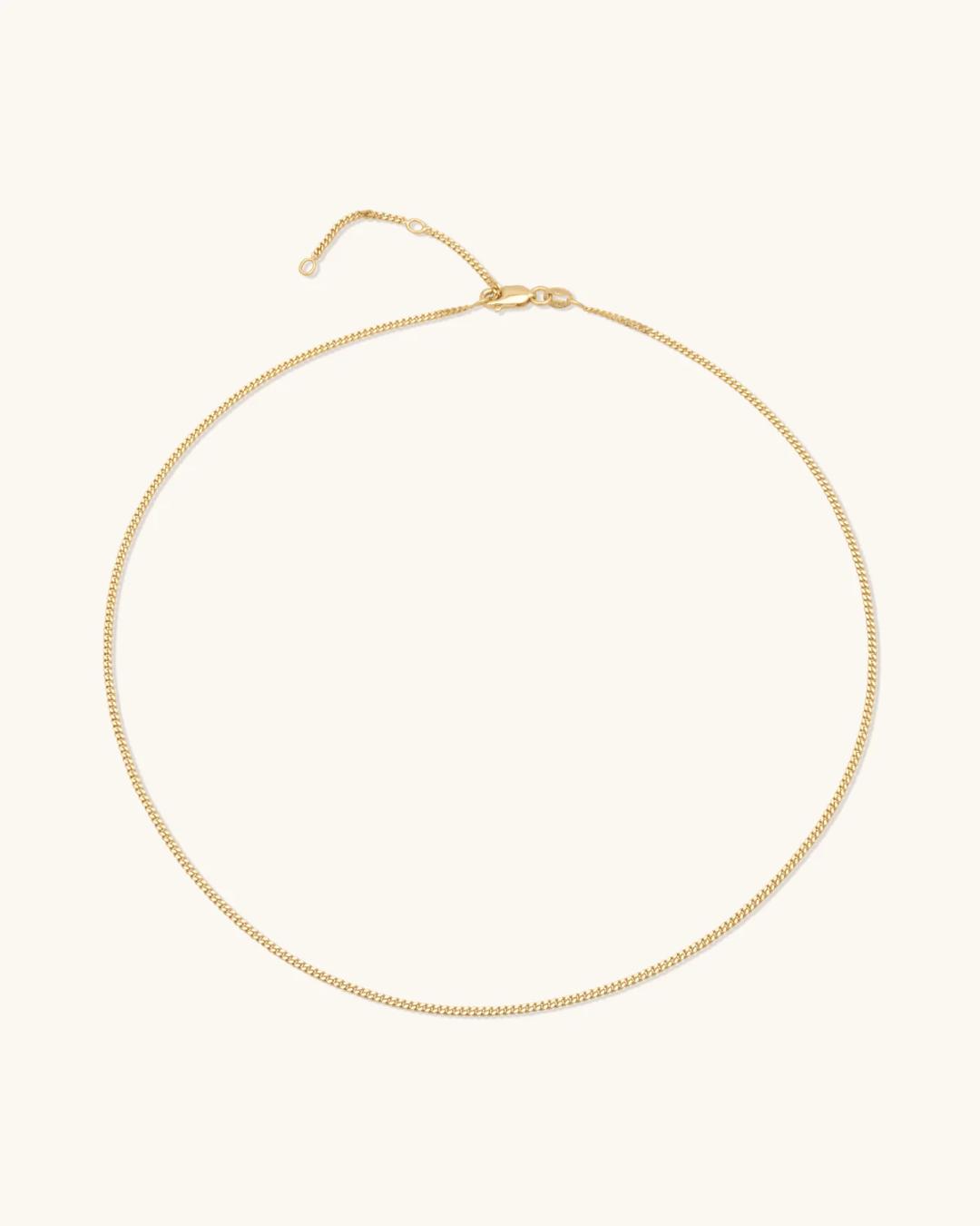 curb chain necklace in gold