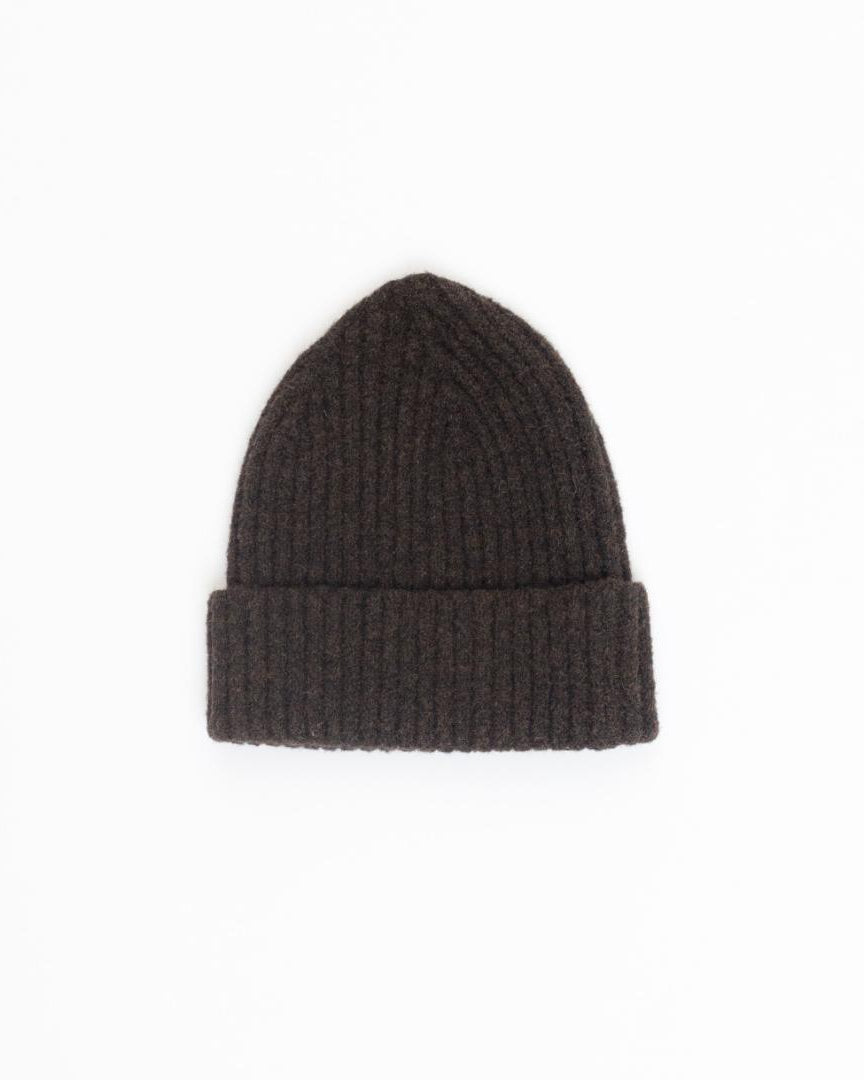 brown knit beanie