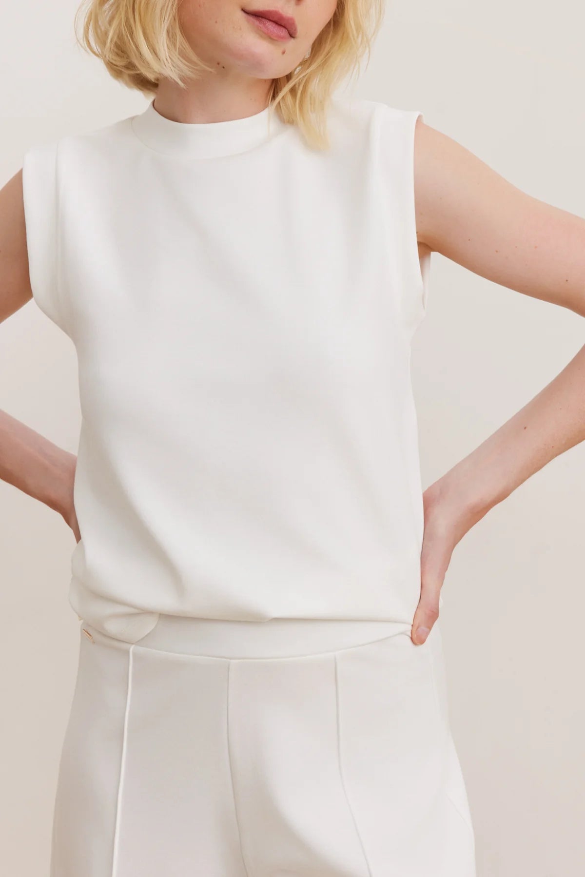 sleeveless tank in white