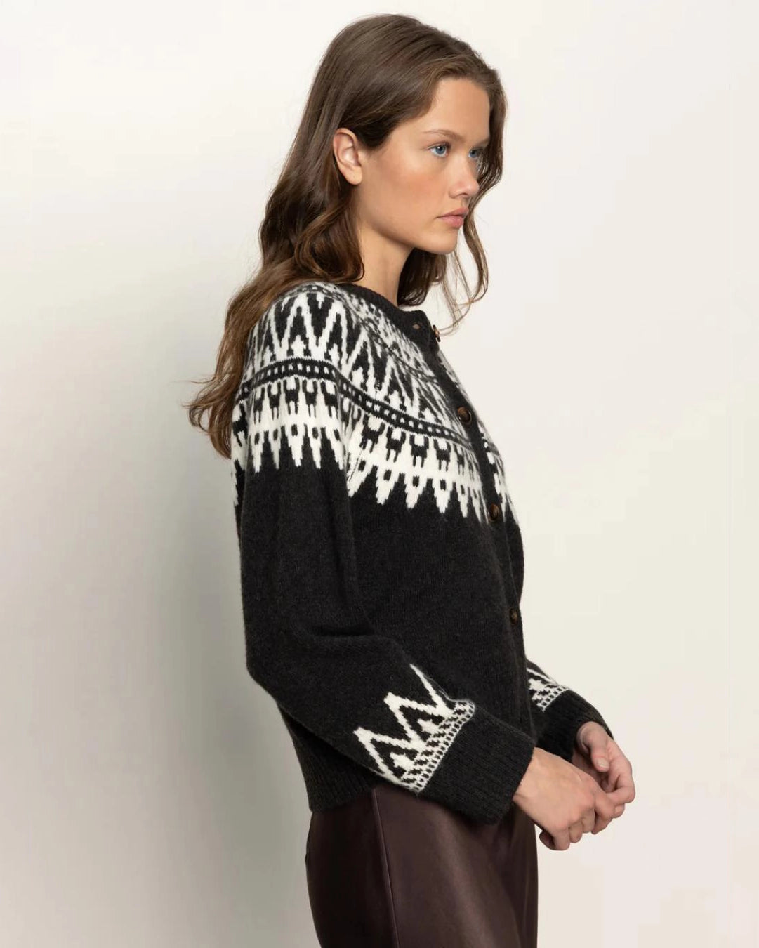 fairisle cardigan in black with white details