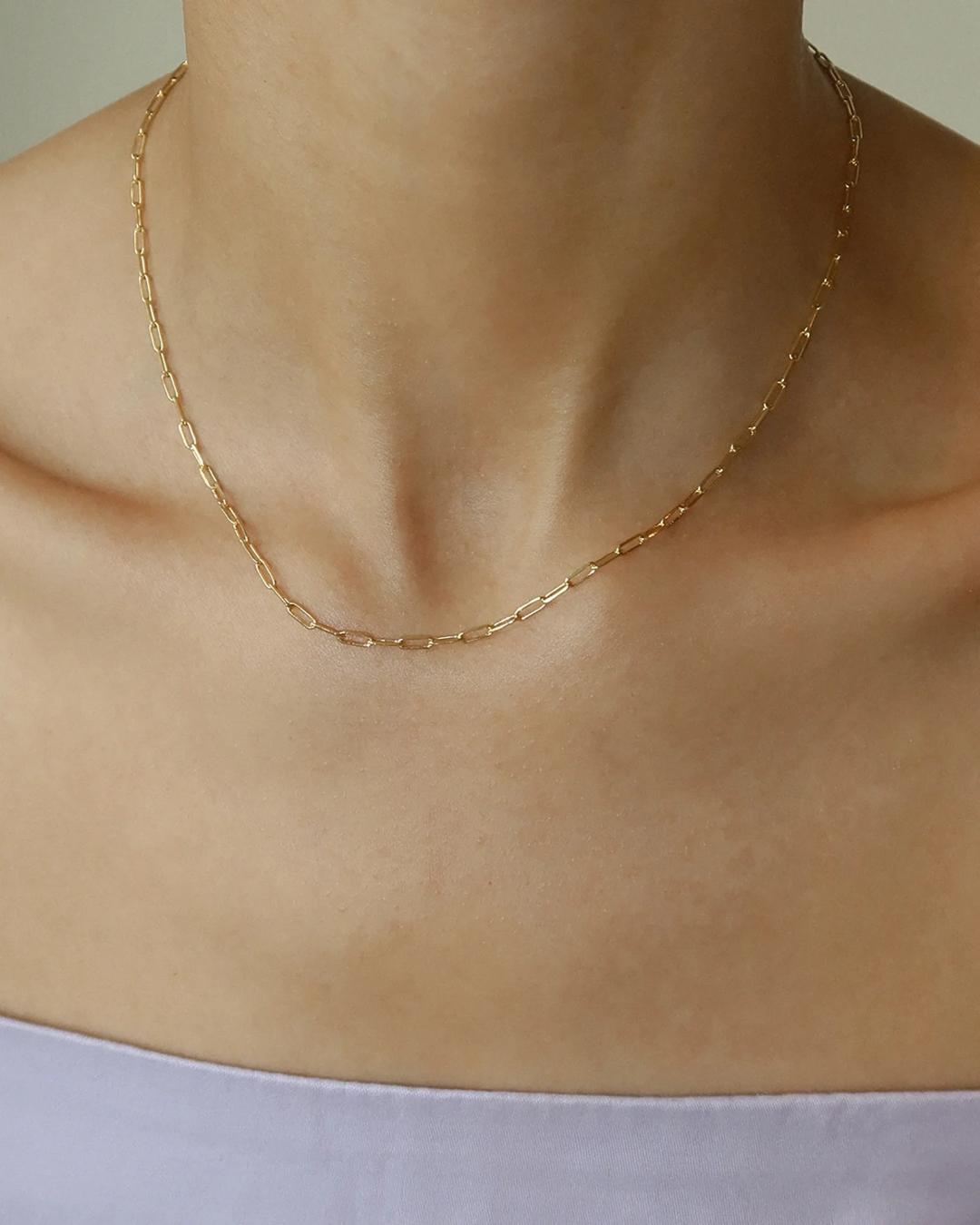 paper clip gold necklace
