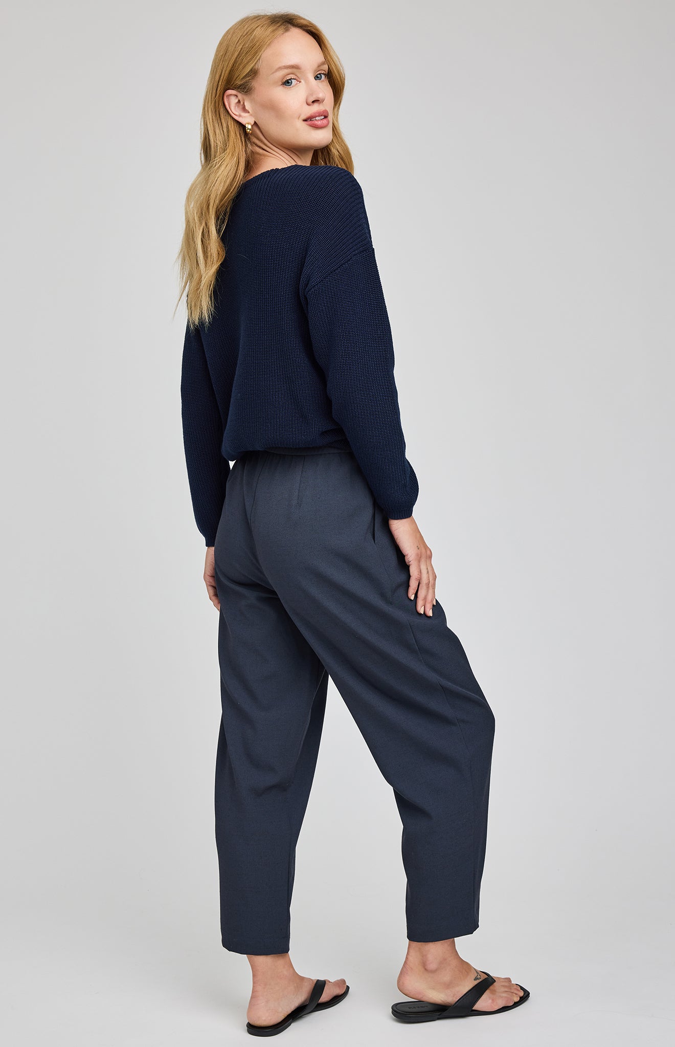 cropped suiting pant in navy