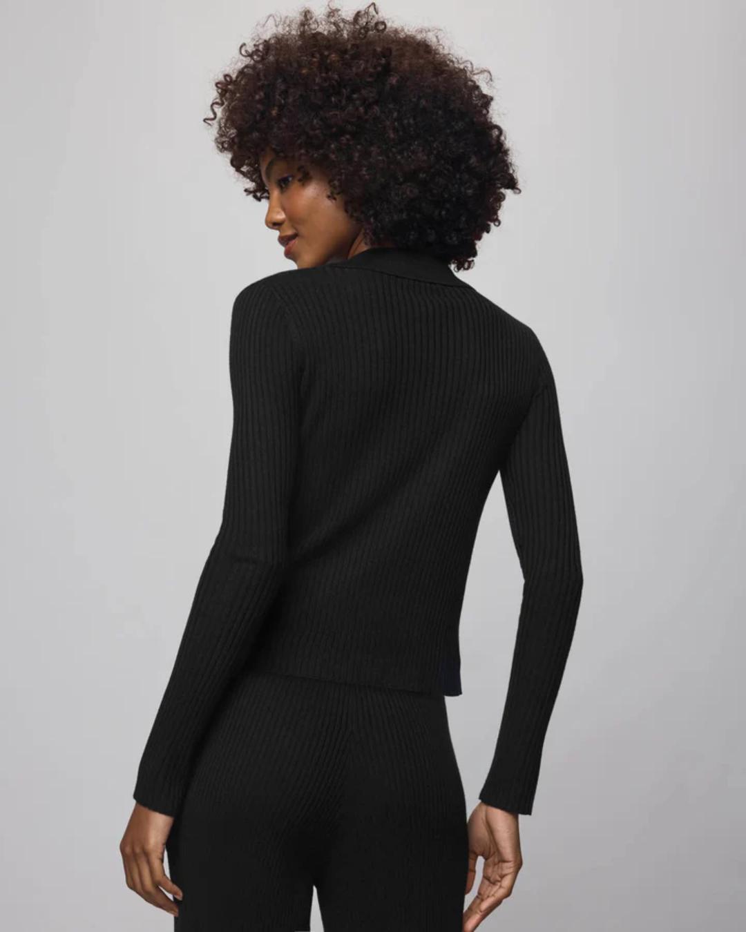 black collar two zip sweater