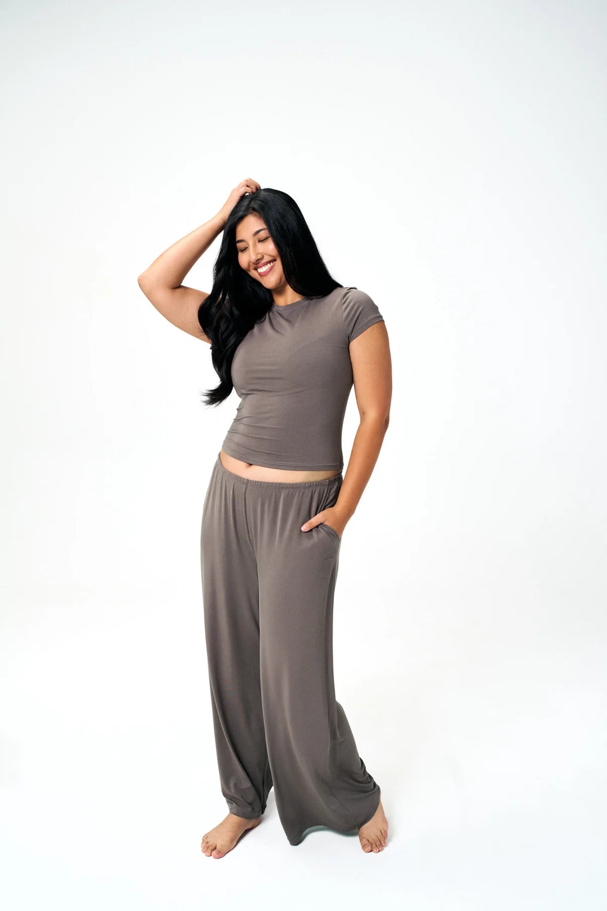 short sleeve tee in light brown