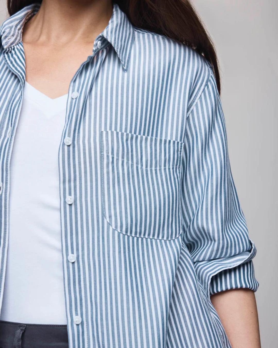 stripe blouse in white and blue