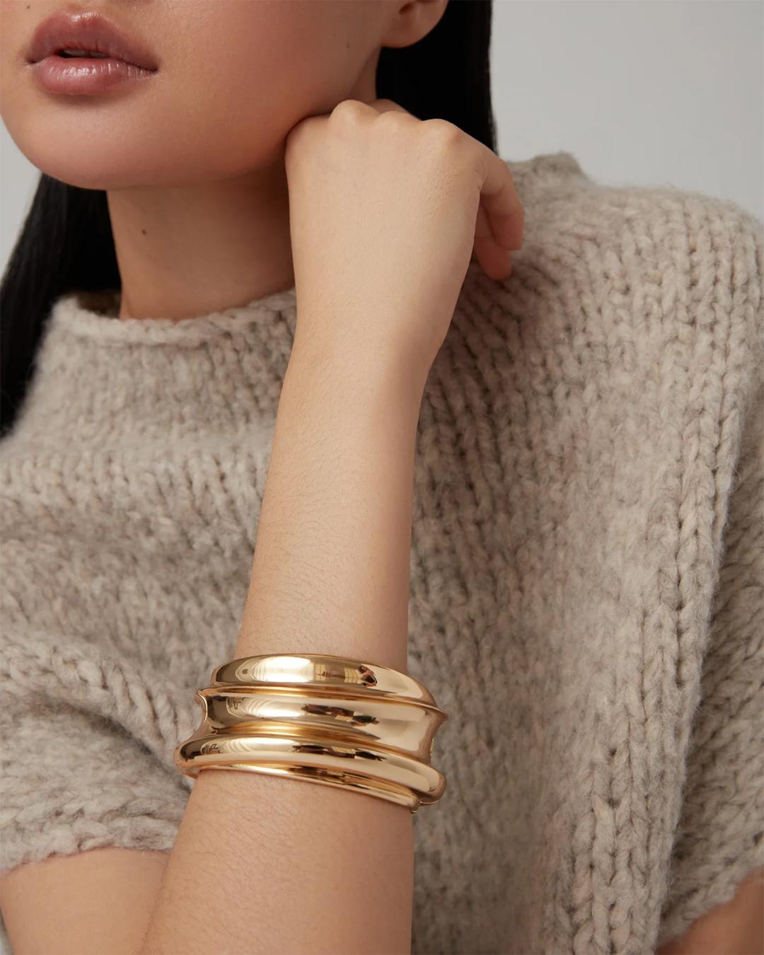 chunky gold statement bangle