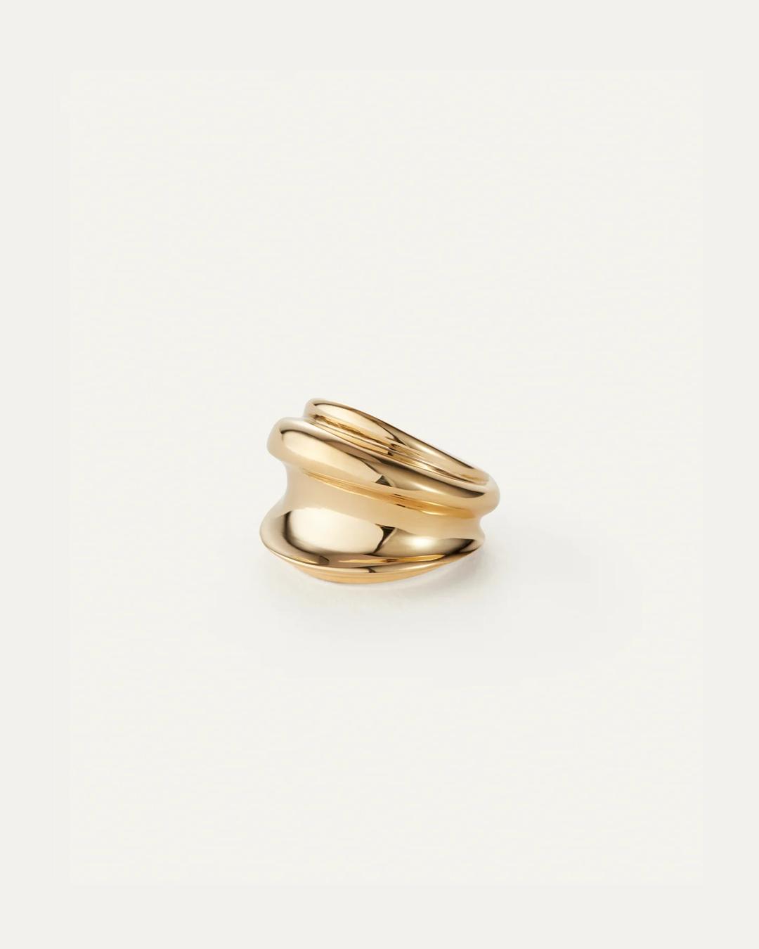 statement gold ring