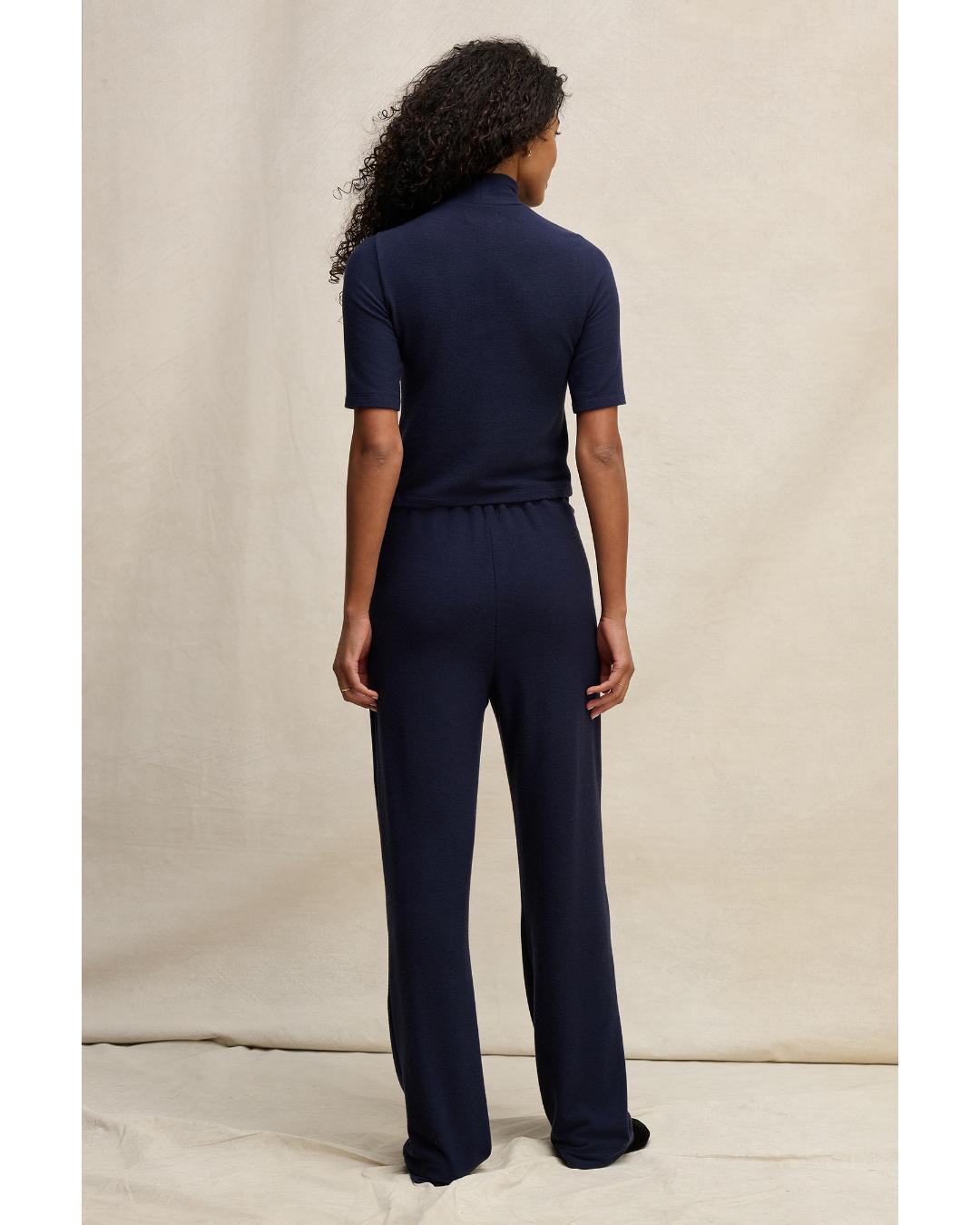 short sleeve top with turtleneck in navy