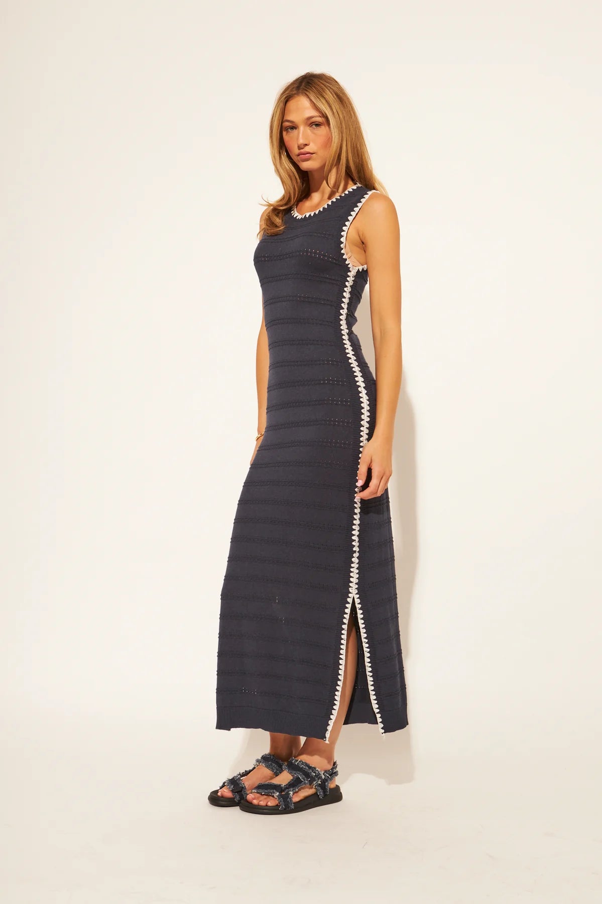 knit midi black dress with white outline