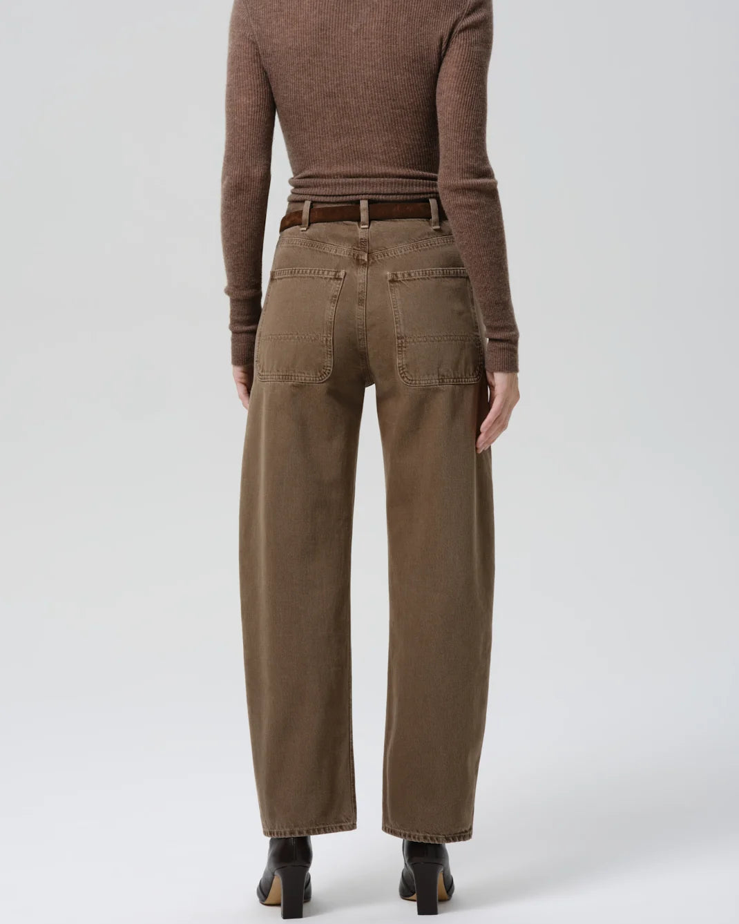 brown curve leg denim pant