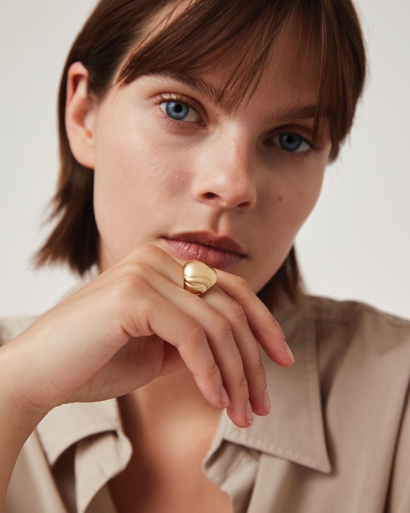 statement gold ring