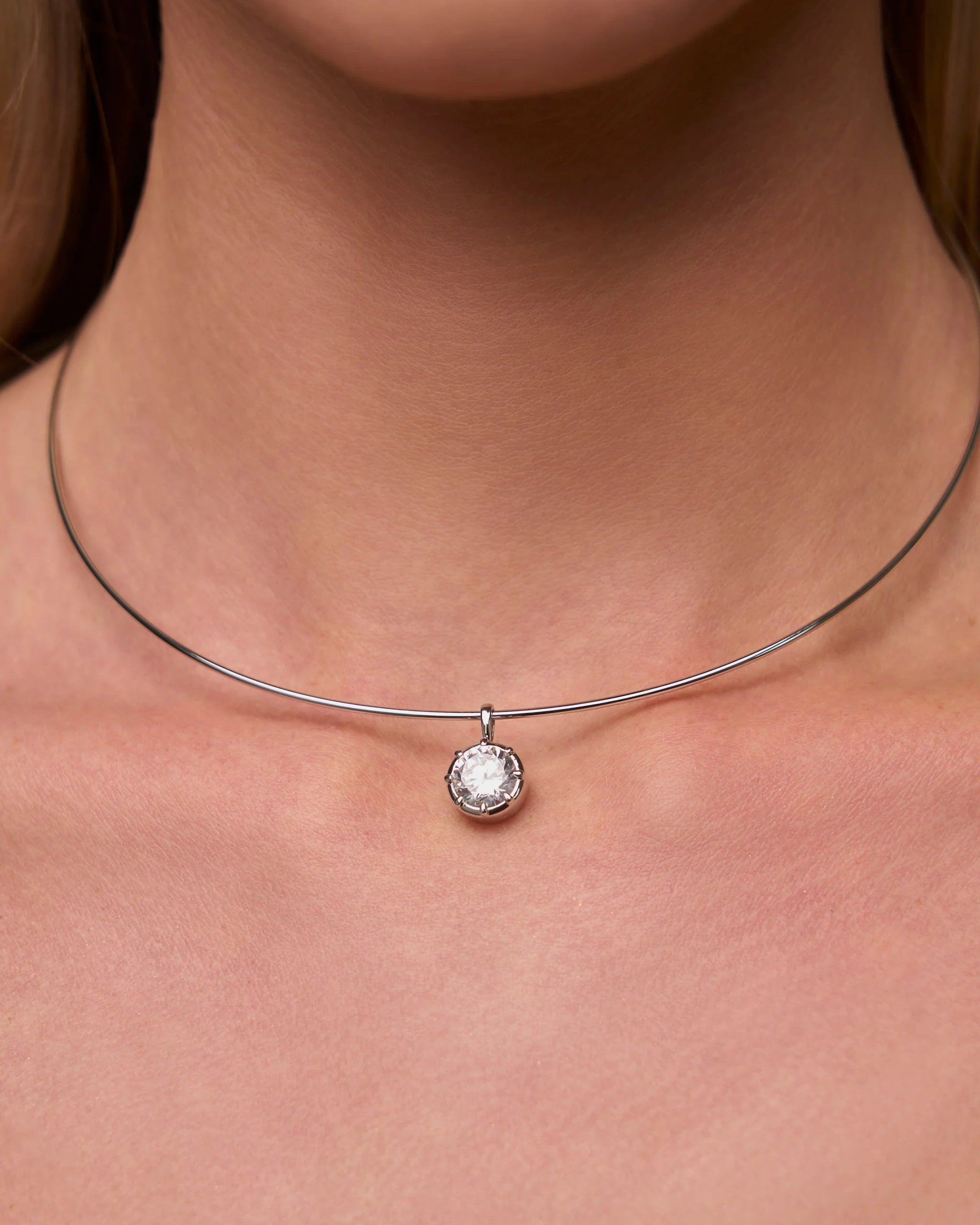 silver collar necklace with drop pendant