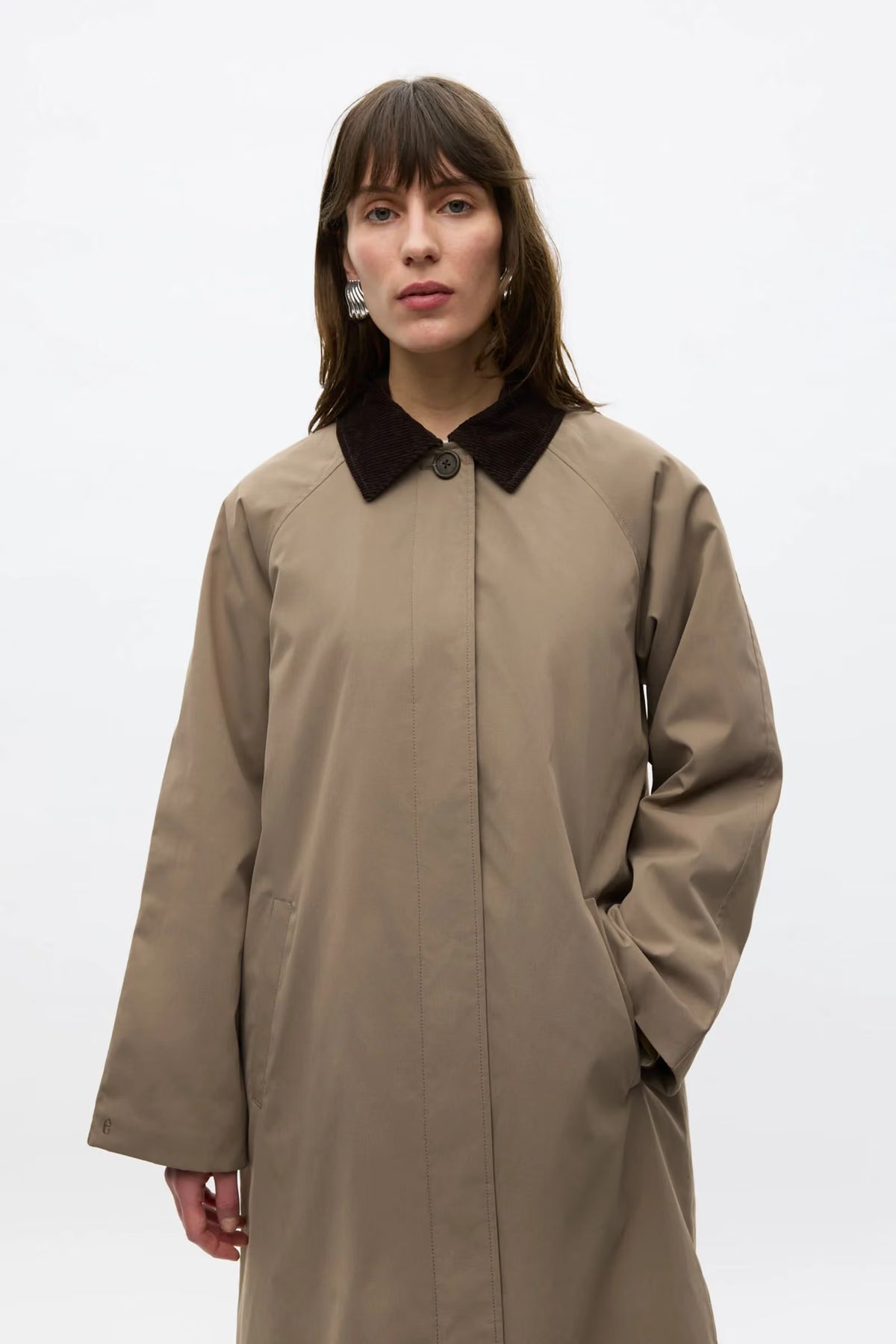 long light brown coat with darks brown collar