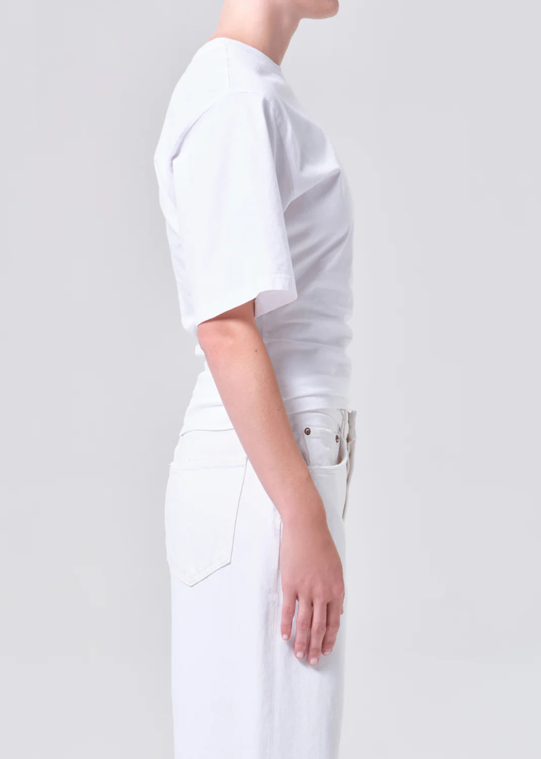 short sleeve white t-shirt