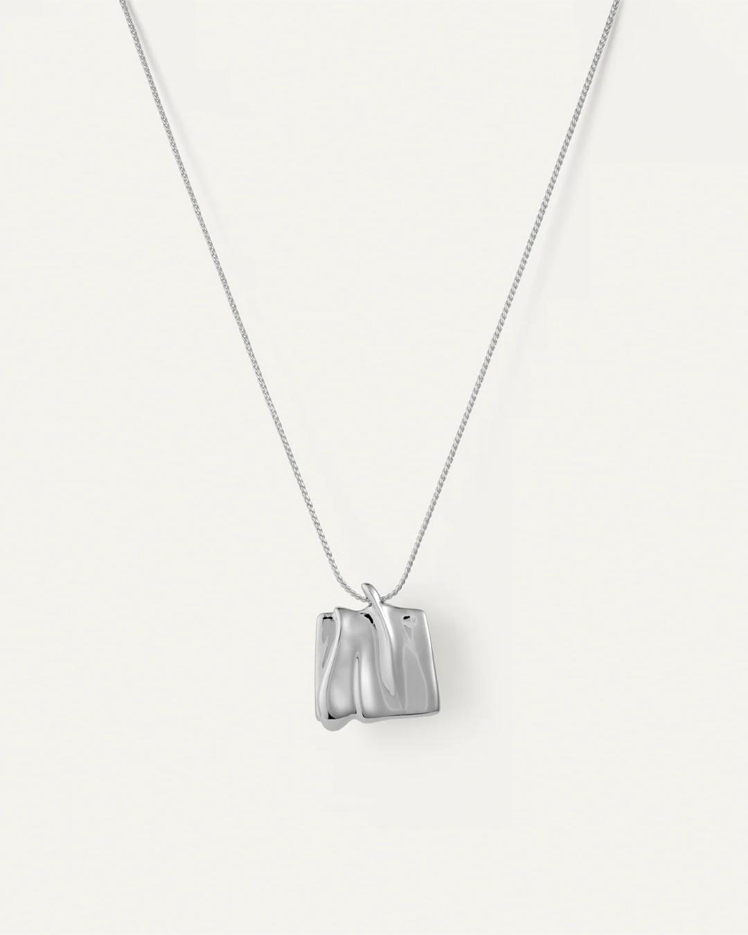 silver pendant necklace in silver