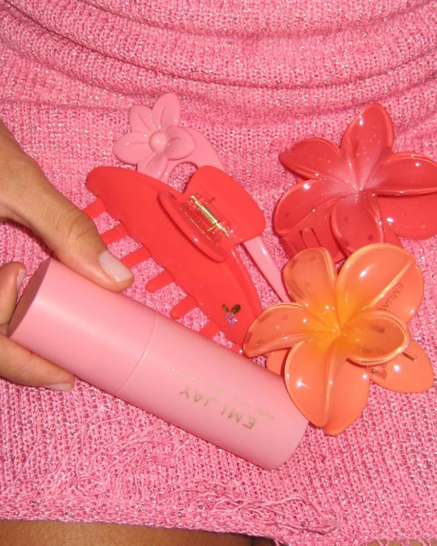 large flower clip in orange and pink