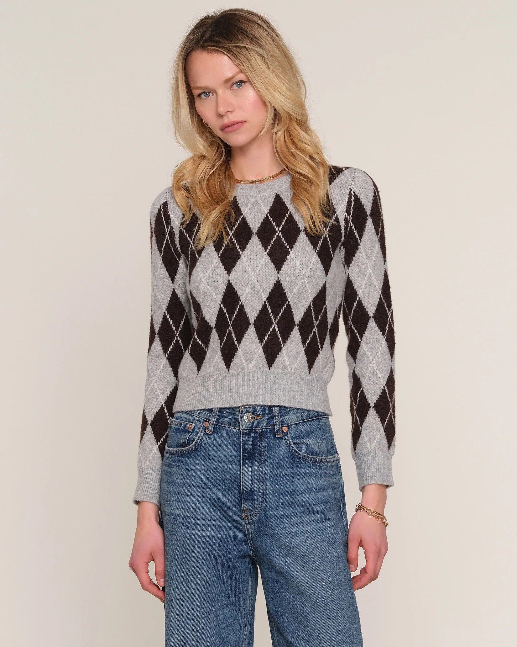 grey and black knit sweater