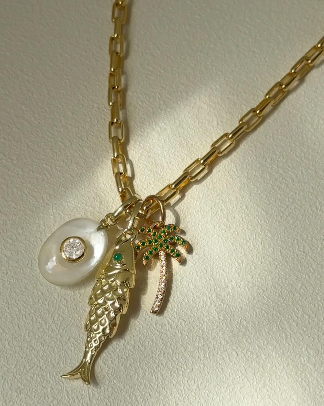 chain link necklace in gold