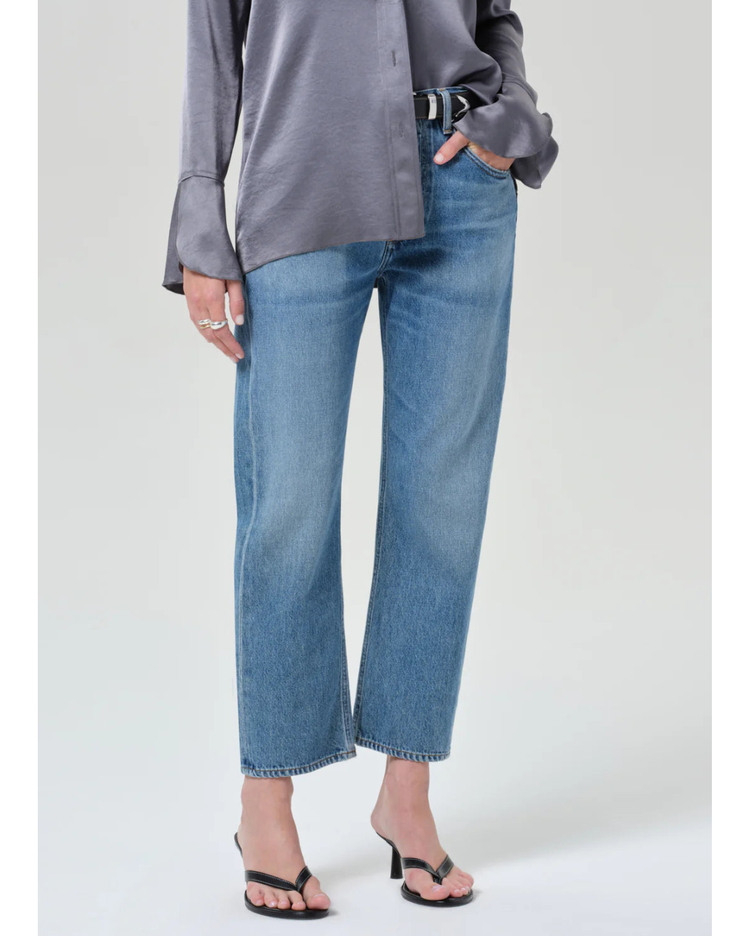cropped medium wash denim pant