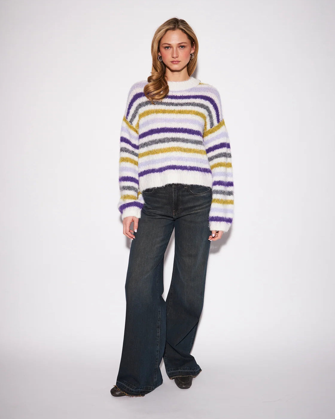 striped sweater in white, grey, brow and purple
