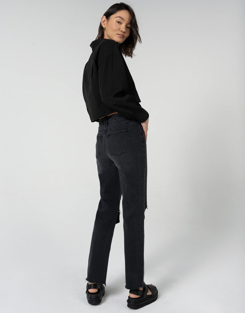 High waisted straight hot sale leg mom jeans