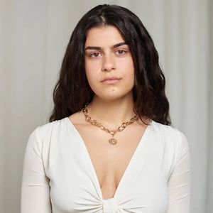Terra Crafted Choker in Gold