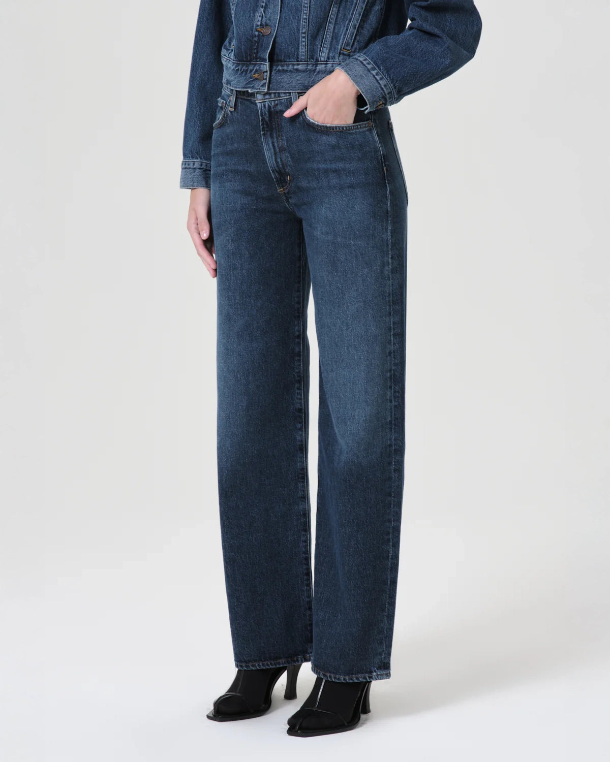 Agolde Harper Straight Stretch Denim Jeans in Tempo