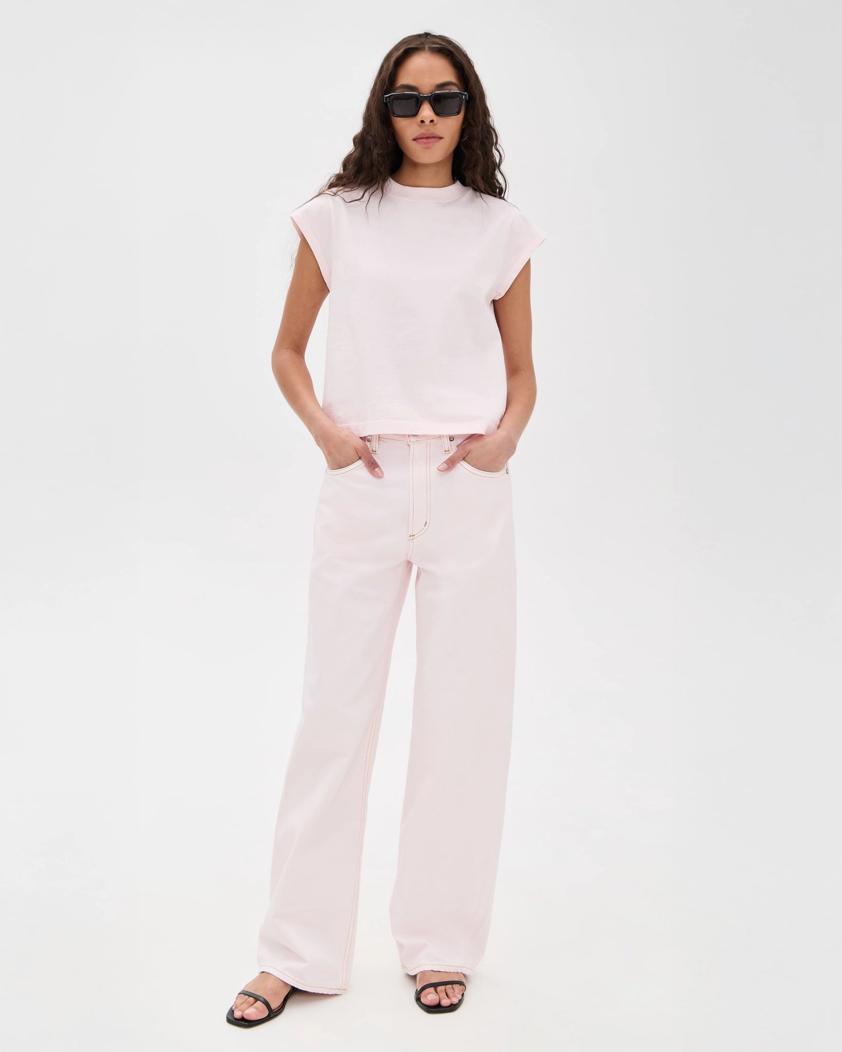 Agolde Low Curve Denim Jeans in Cosmos Pink
